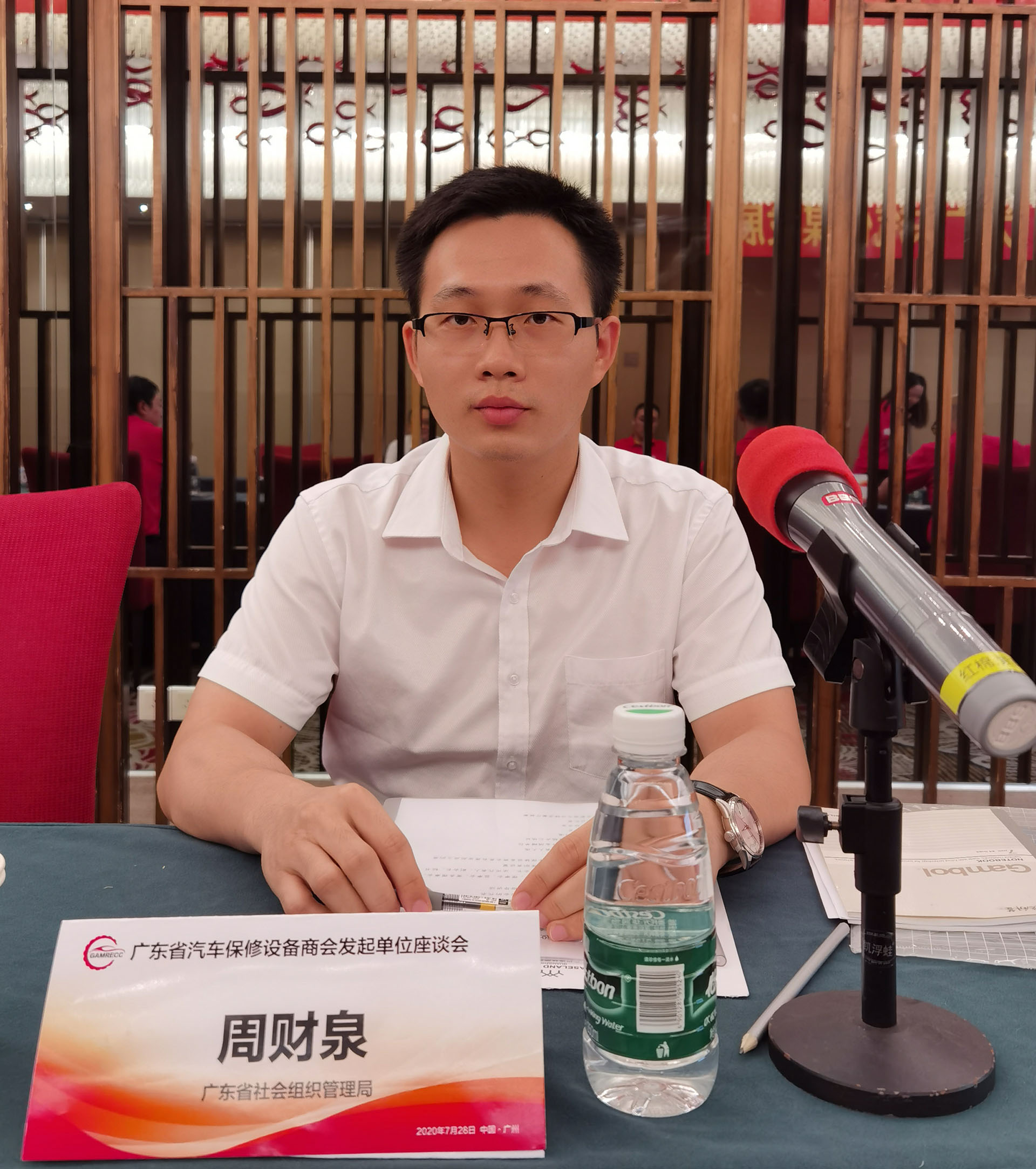 图2.jpg